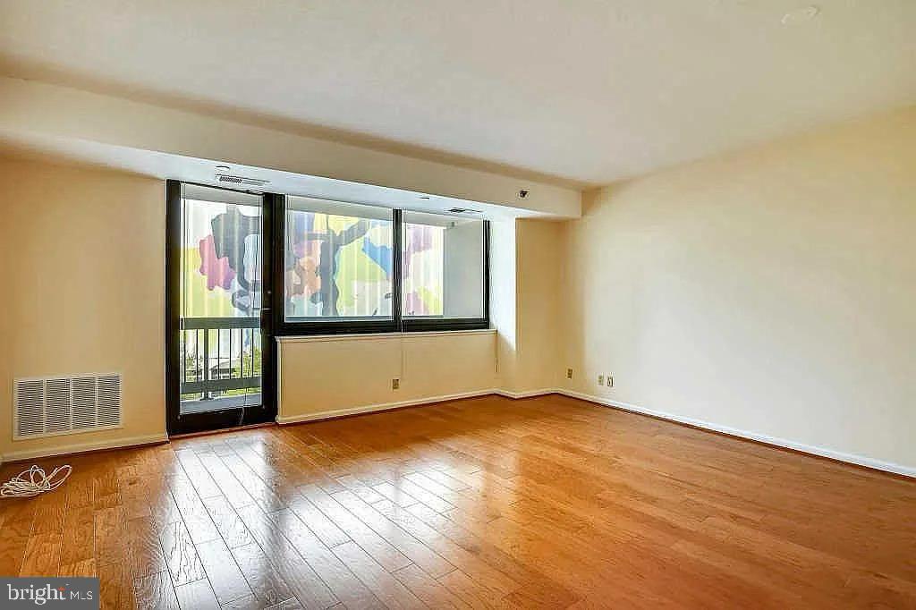 1805 CRYSTAL DR #504S, ARLINGTON, Virginia 22202, 1 Bedroom Bedrooms, ,1 BathroomBathrooms,Residential,For sale,1805 CRYSTAL DR #504S,VAAR2058056 MLS # VAAR2058056