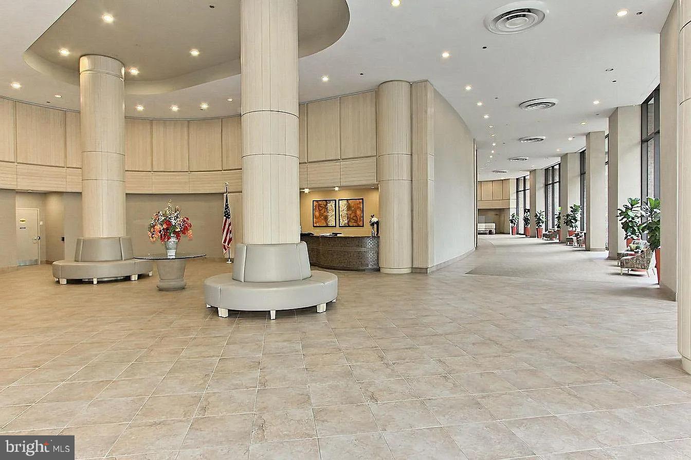 1805 CRYSTAL DR #504S, ARLINGTON, Virginia 22202, 1 Bedroom Bedrooms, ,1 BathroomBathrooms,Residential,For sale,1805 CRYSTAL DR #504S,VAAR2058056 MLS # VAAR2058056