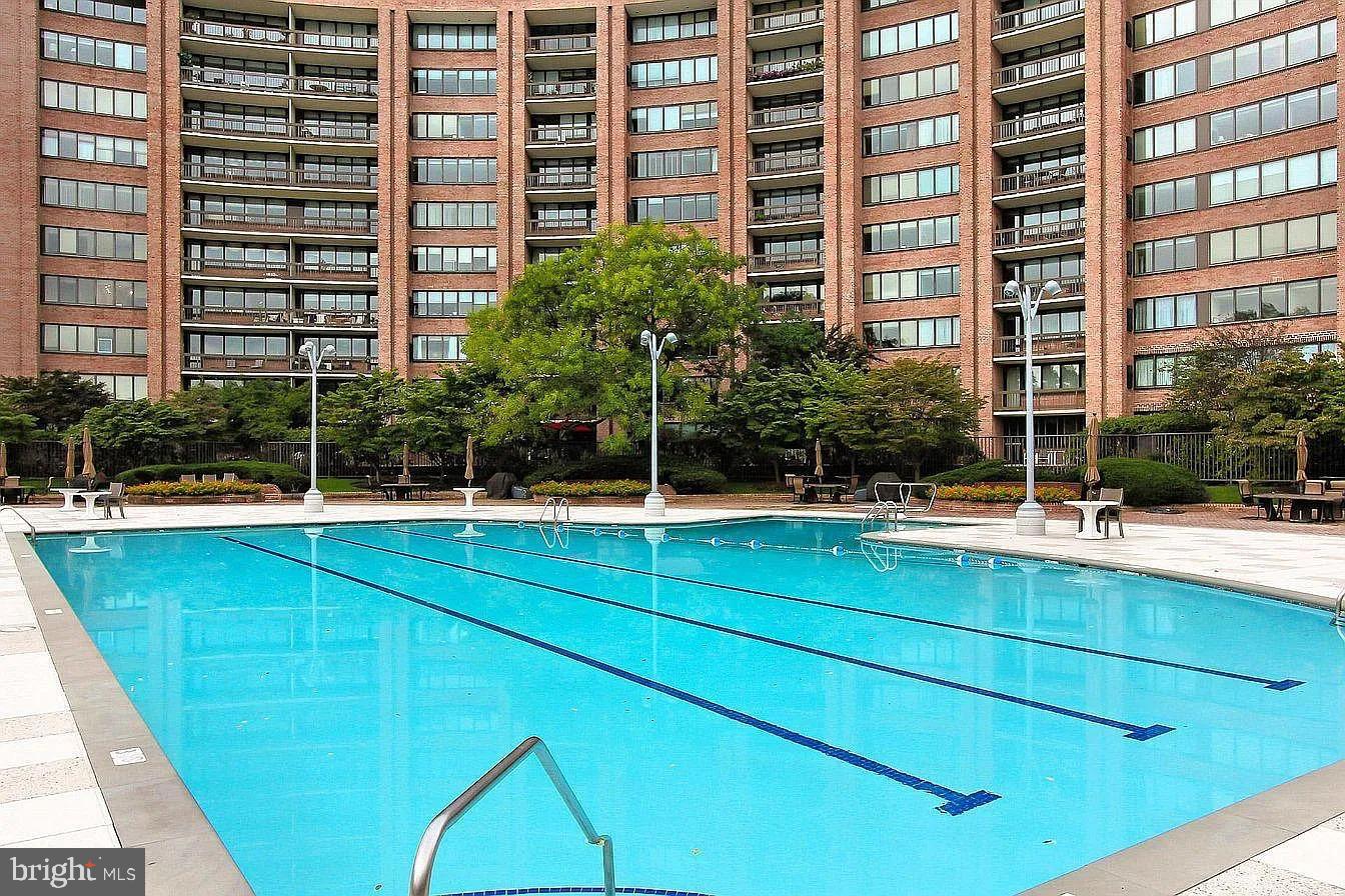 1805 CRYSTAL DR #504S, ARLINGTON, Virginia 22202, 1 Bedroom Bedrooms, ,1 BathroomBathrooms,Residential,For sale,1805 CRYSTAL DR #504S,VAAR2058056 MLS # VAAR2058056
