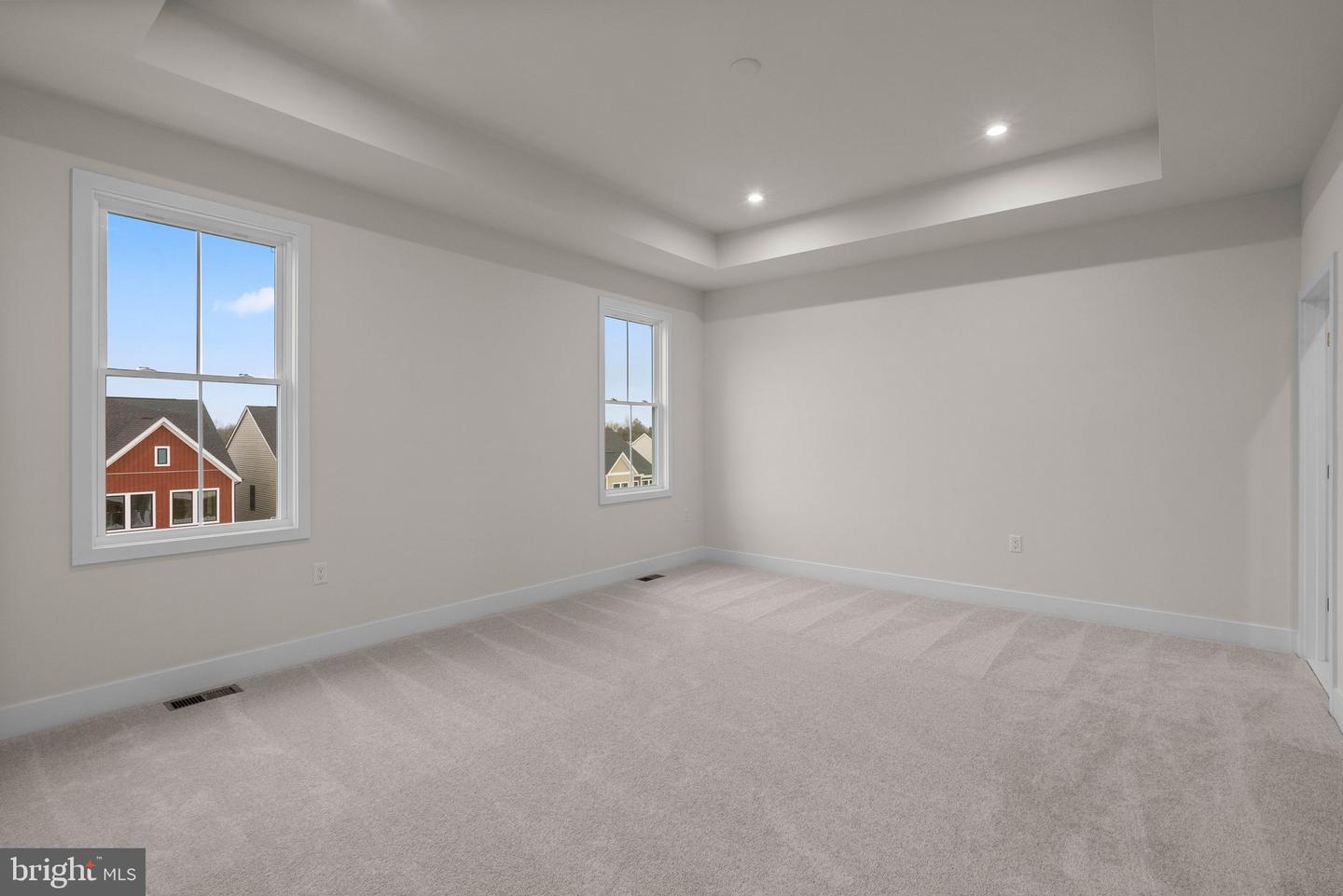 44480 LOWESTOFT SQ, ASHBURN, Virginia 20147, 3 Bedrooms Bedrooms, ,2 BathroomsBathrooms,Residential,For sale,44480 LOWESTOFT SQ,VALO2097560 MLS # VALO2097560