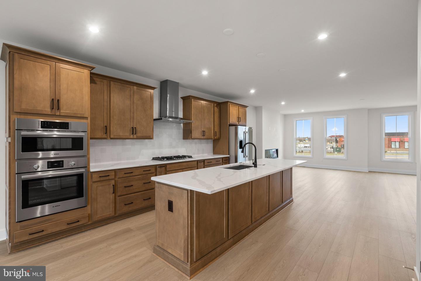 44480 LOWESTOFT SQ, ASHBURN, Virginia 20147, 3 Bedrooms Bedrooms, ,2 BathroomsBathrooms,Residential,For sale,44480 LOWESTOFT SQ,VALO2097560 MLS # VALO2097560