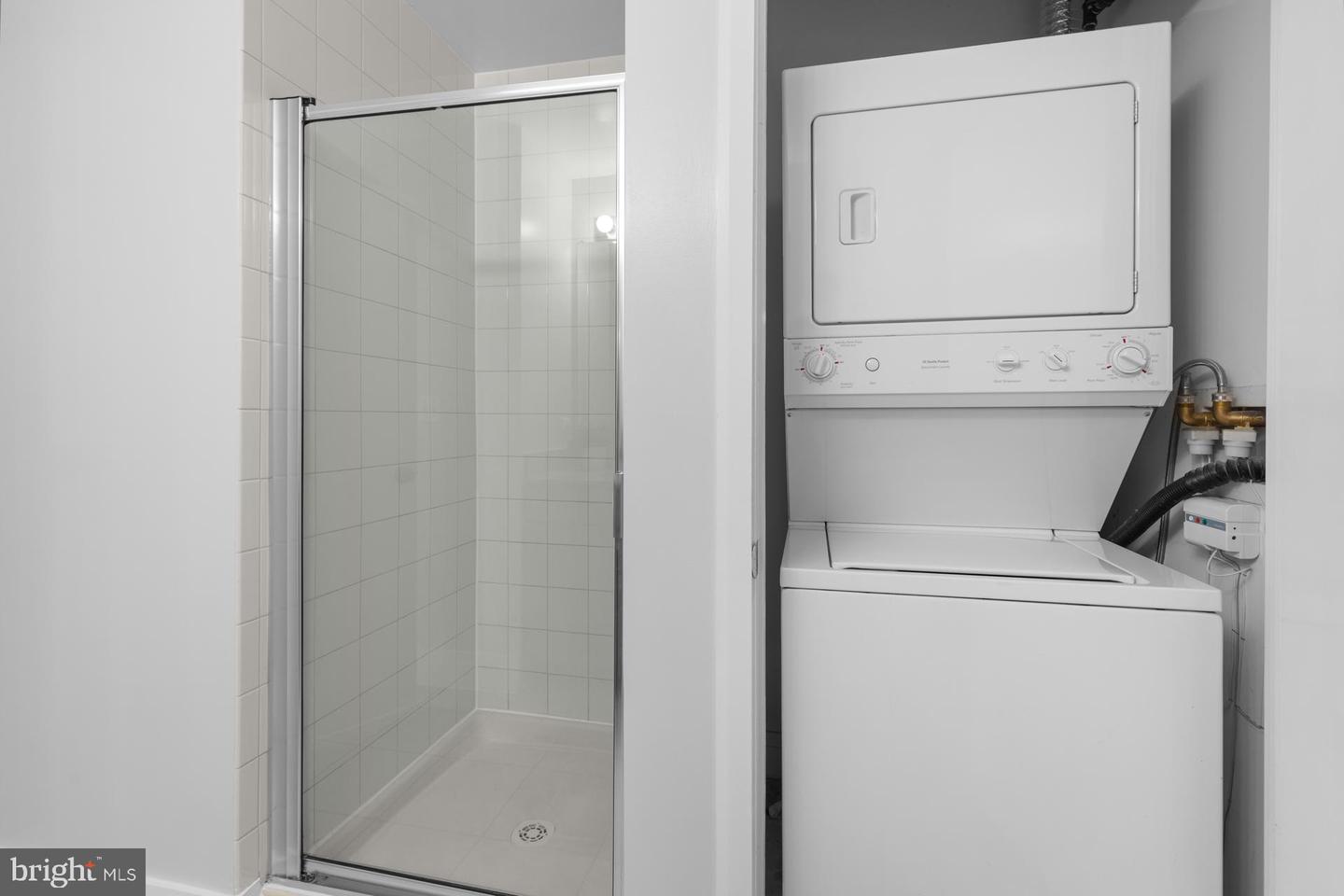 2020 12TH ST NW #109, WASHINGTON, District Of Columbia 20009, 2 Bedrooms Bedrooms, ,2 BathroomsBathrooms,Residential,For sale,2020 12TH ST NW #109,DCDC2202074 MLS # DCDC2202074