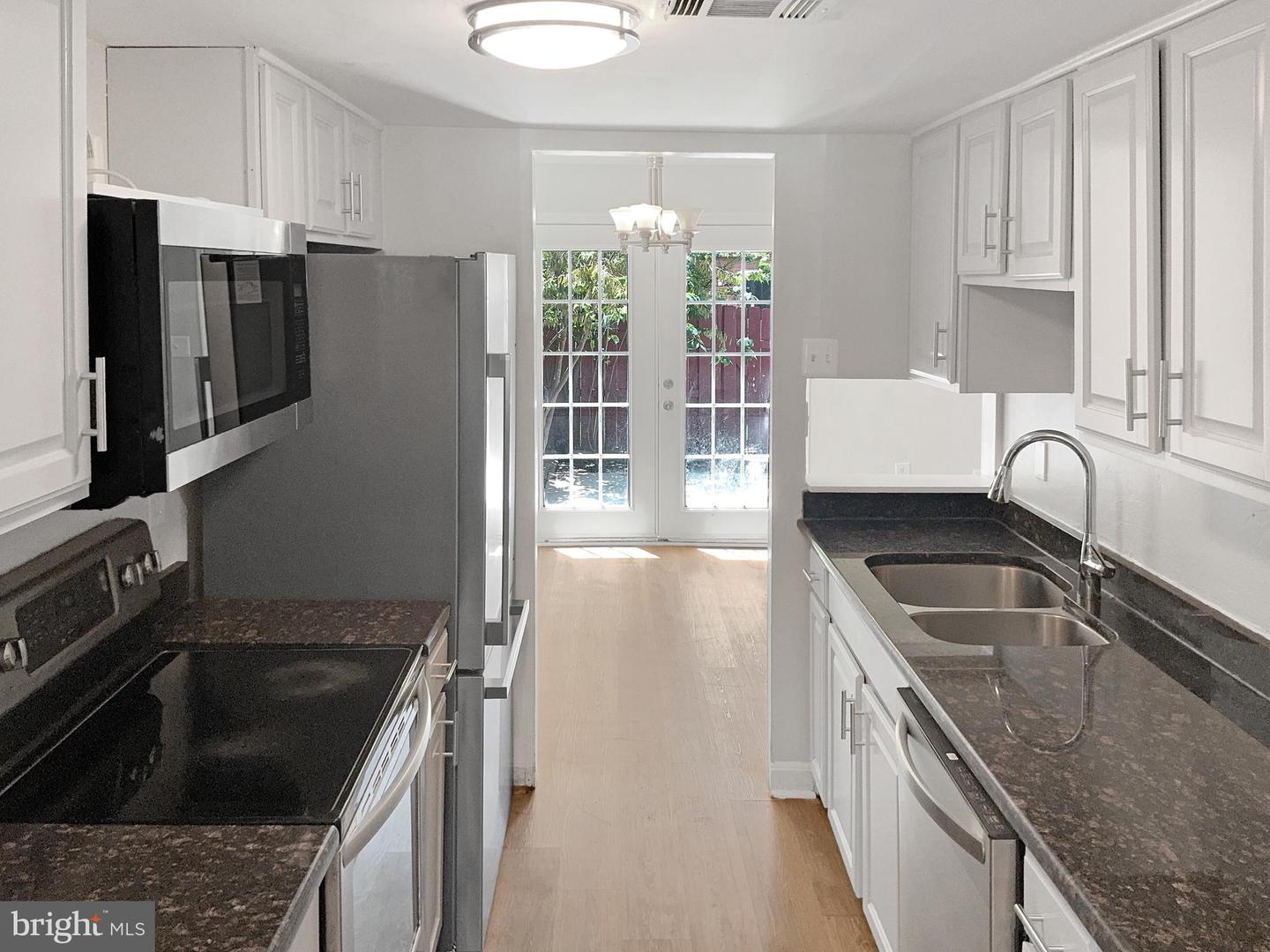 2341 MCCLELLAN CT, DUMFRIES, Virginia 22026, 3 Bedrooms Bedrooms, ,2 BathroomsBathrooms,Residential,For sale,2341 MCCLELLAN CT,VAPW2095330 MLS # VAPW2095330