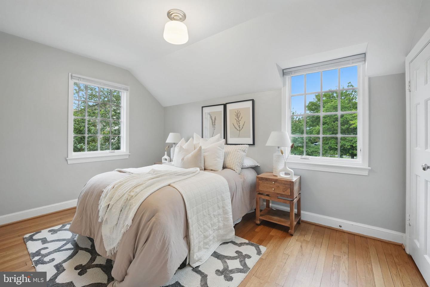 711 AVON PL, ALEXANDRIA, Virginia 22314, 3 Bedrooms Bedrooms, ,1 BathroomBathrooms,Residential,For sale,711 AVON PL,VAAX2045636 MLS # VAAX2045636