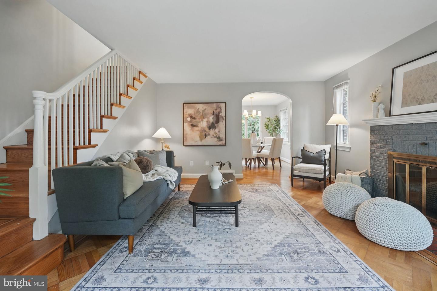 711 AVON PL, ALEXANDRIA, Virginia 22314, 3 Bedrooms Bedrooms, ,1 BathroomBathrooms,Residential,For sale,711 AVON PL,VAAX2045636 MLS # VAAX2045636