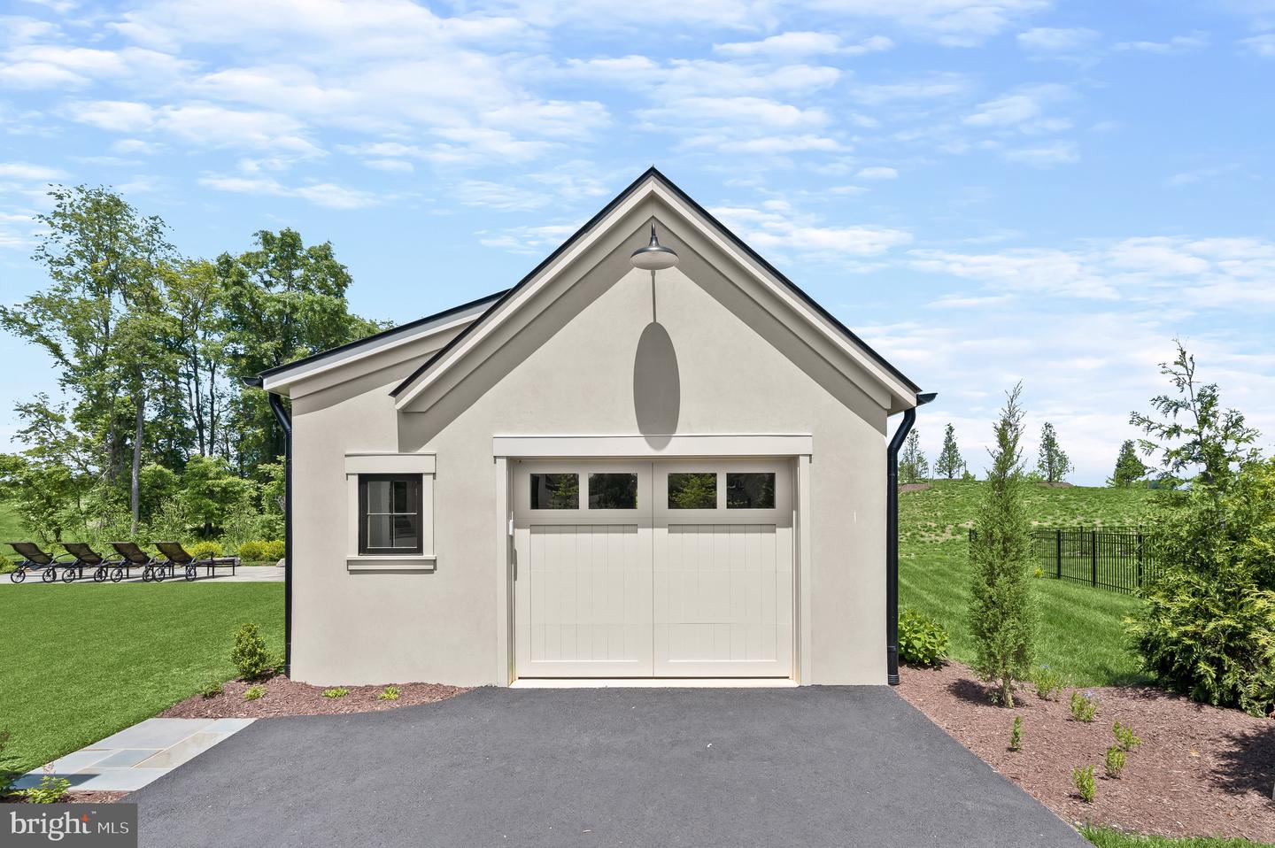 606 MARTINGALE RIDGE DR, MIDDLEBURG, Virginia 20117, 4 Bedrooms Bedrooms, ,4 BathroomsBathrooms,Residential,For sale,606 MARTINGALE RIDGE DR,VALO2097580 MLS # VALO2097580