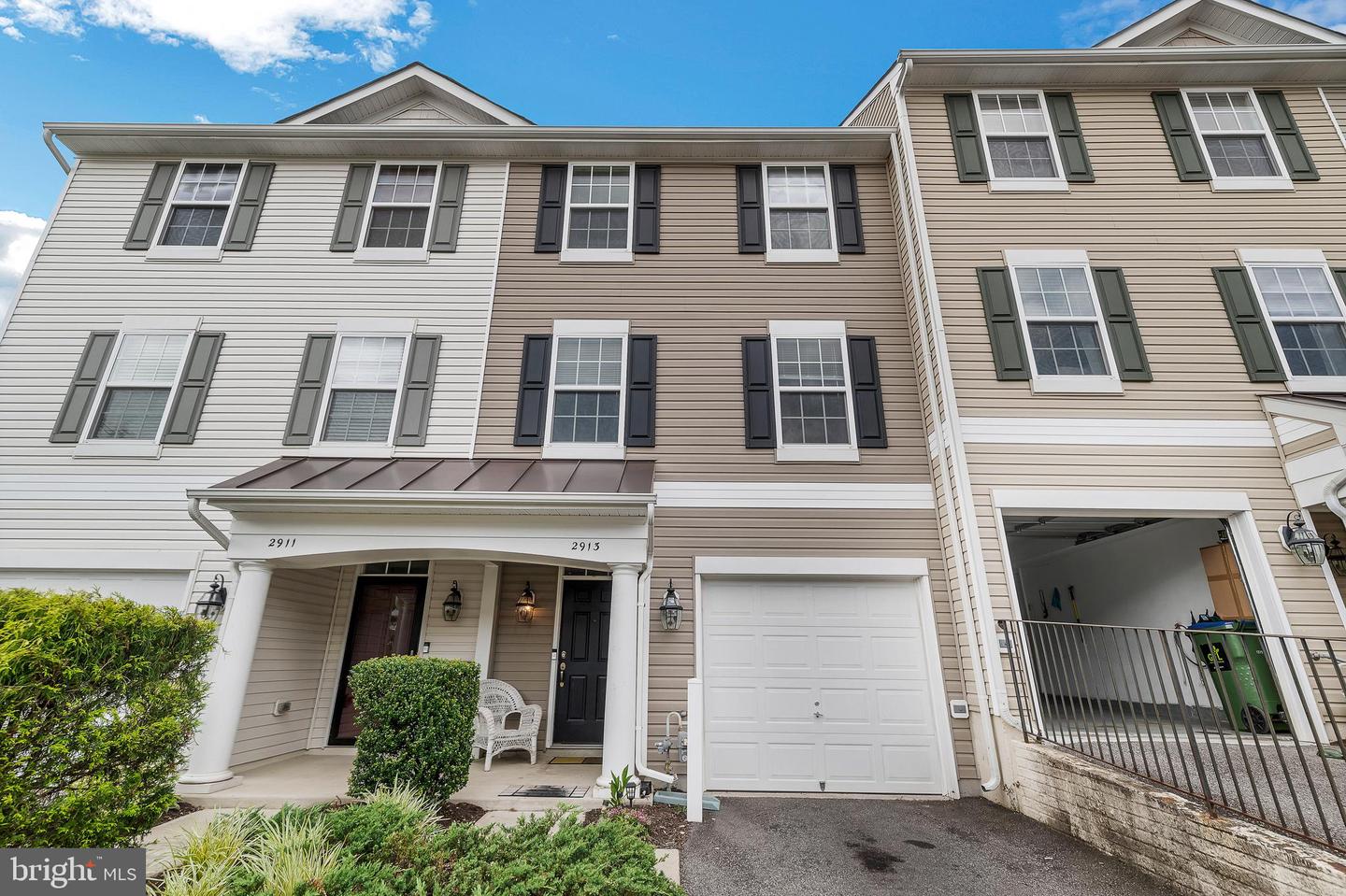 2913 TRUFFLE OAK PL, WOODBRIDGE, Virginia 22191, 3 Bedrooms Bedrooms, ,3 BathroomsBathrooms,Residential,For sale,2913 TRUFFLE OAK PL,VAPW2095368 MLS # VAPW2095368