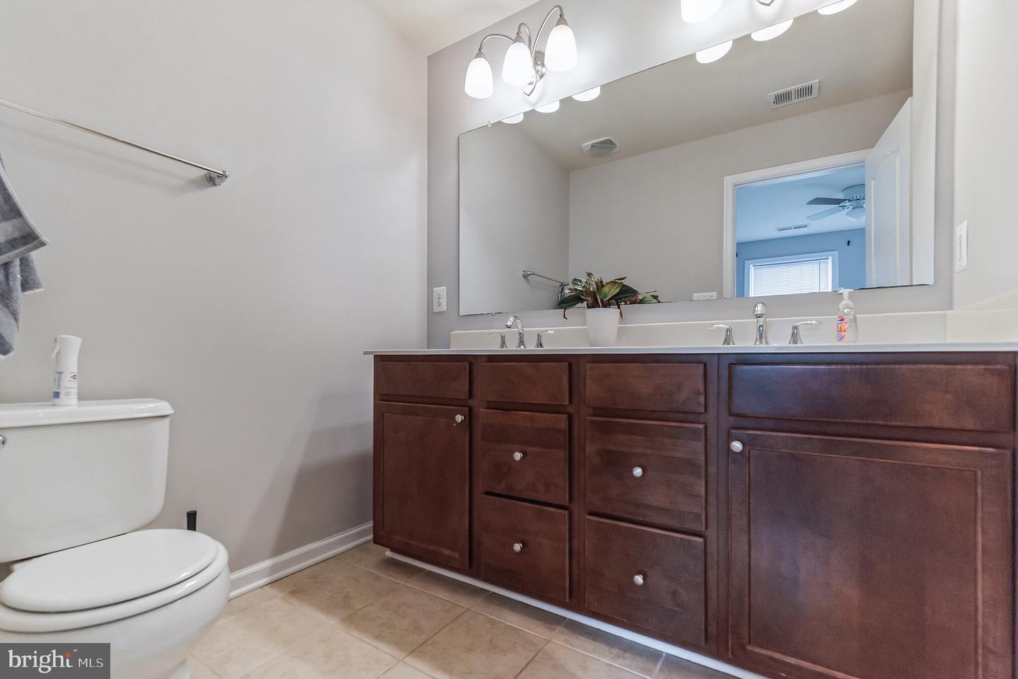 2913 TRUFFLE OAK PL, WOODBRIDGE, Virginia 22191, 3 Bedrooms Bedrooms, ,3 BathroomsBathrooms,Residential,For sale,2913 TRUFFLE OAK PL,VAPW2095368 MLS # VAPW2095368