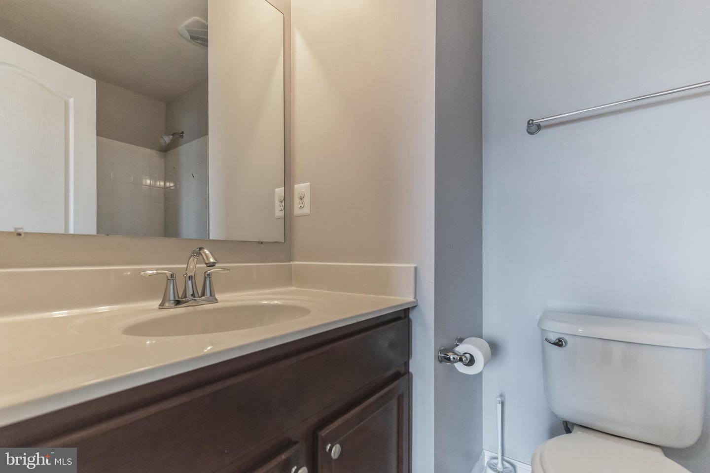 2913 TRUFFLE OAK PL, WOODBRIDGE, Virginia 22191, 3 Bedrooms Bedrooms, ,3 BathroomsBathrooms,Residential,For sale,2913 TRUFFLE OAK PL,VAPW2095368 MLS # VAPW2095368