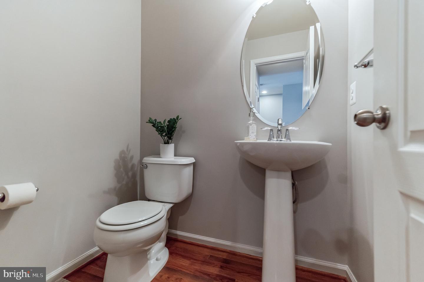 2913 TRUFFLE OAK PL, WOODBRIDGE, Virginia 22191, 3 Bedrooms Bedrooms, ,3 BathroomsBathrooms,Residential,For sale,2913 TRUFFLE OAK PL,VAPW2095368 MLS # VAPW2095368