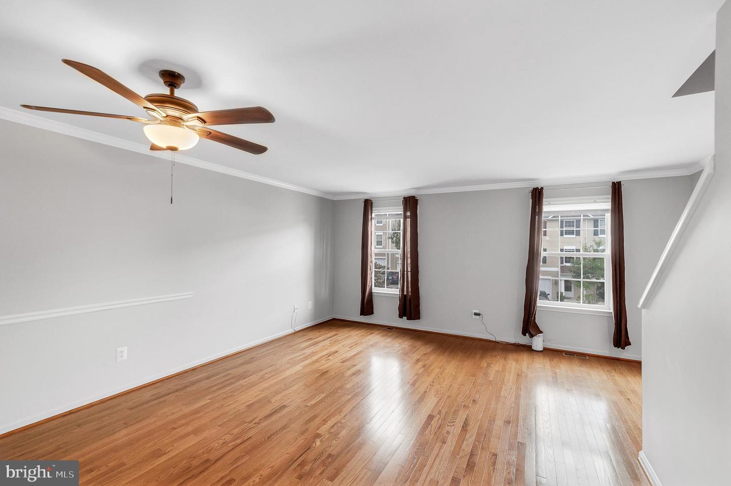 2913 TRUFFLE OAK PL, WOODBRIDGE, Virginia 22191, 3 Bedrooms Bedrooms, ,3 BathroomsBathrooms,Residential,For sale,2913 TRUFFLE OAK PL,VAPW2095368 MLS # VAPW2095368