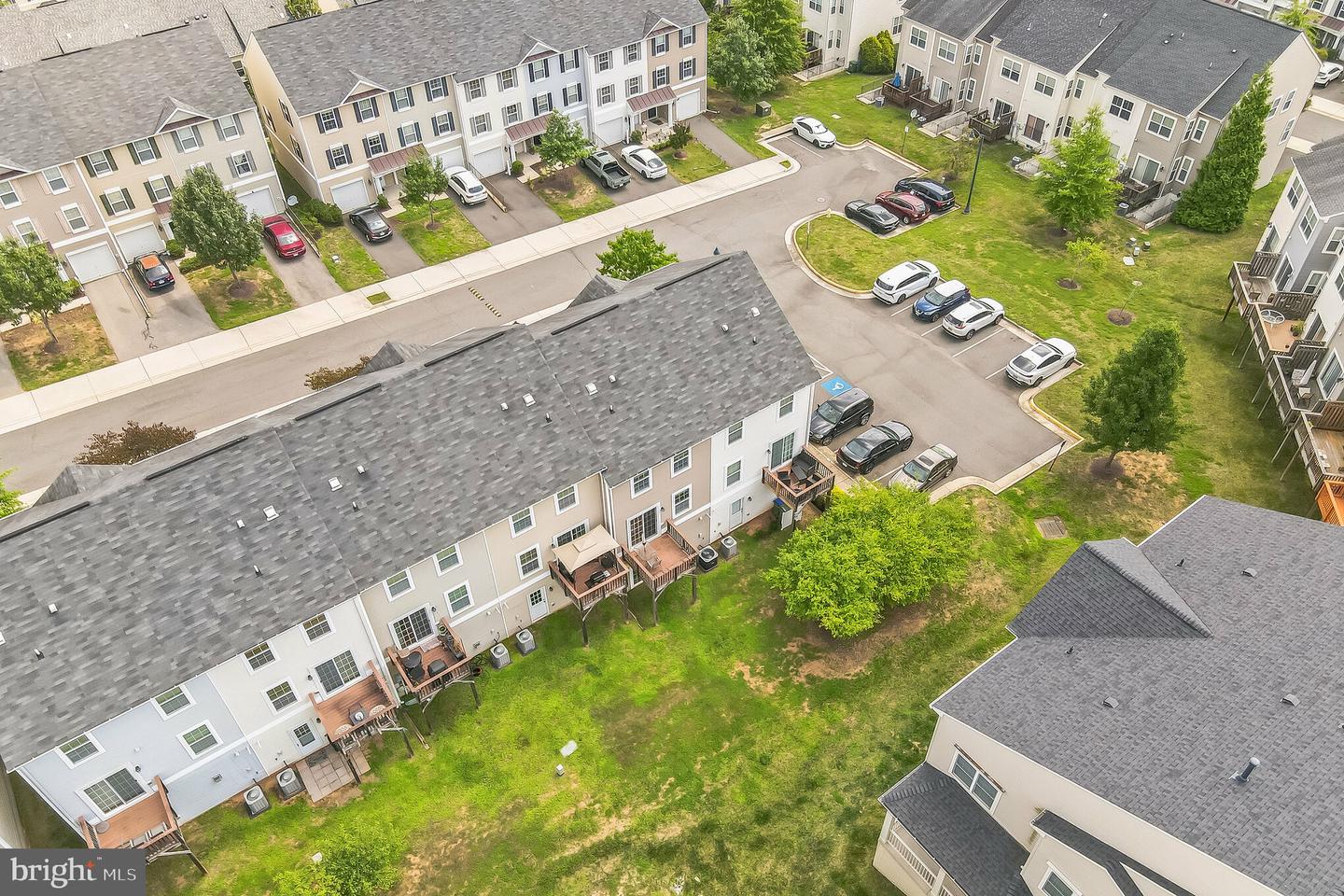 2913 TRUFFLE OAK PL, WOODBRIDGE, Virginia 22191, 3 Bedrooms Bedrooms, ,3 BathroomsBathrooms,Residential,For sale,2913 TRUFFLE OAK PL,VAPW2095368 MLS # VAPW2095368