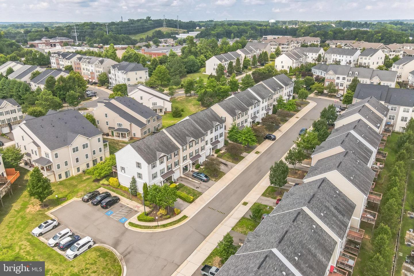2913 TRUFFLE OAK PL, WOODBRIDGE, Virginia 22191, 3 Bedrooms Bedrooms, ,3 BathroomsBathrooms,Residential,For sale,2913 TRUFFLE OAK PL,VAPW2095368 MLS # VAPW2095368