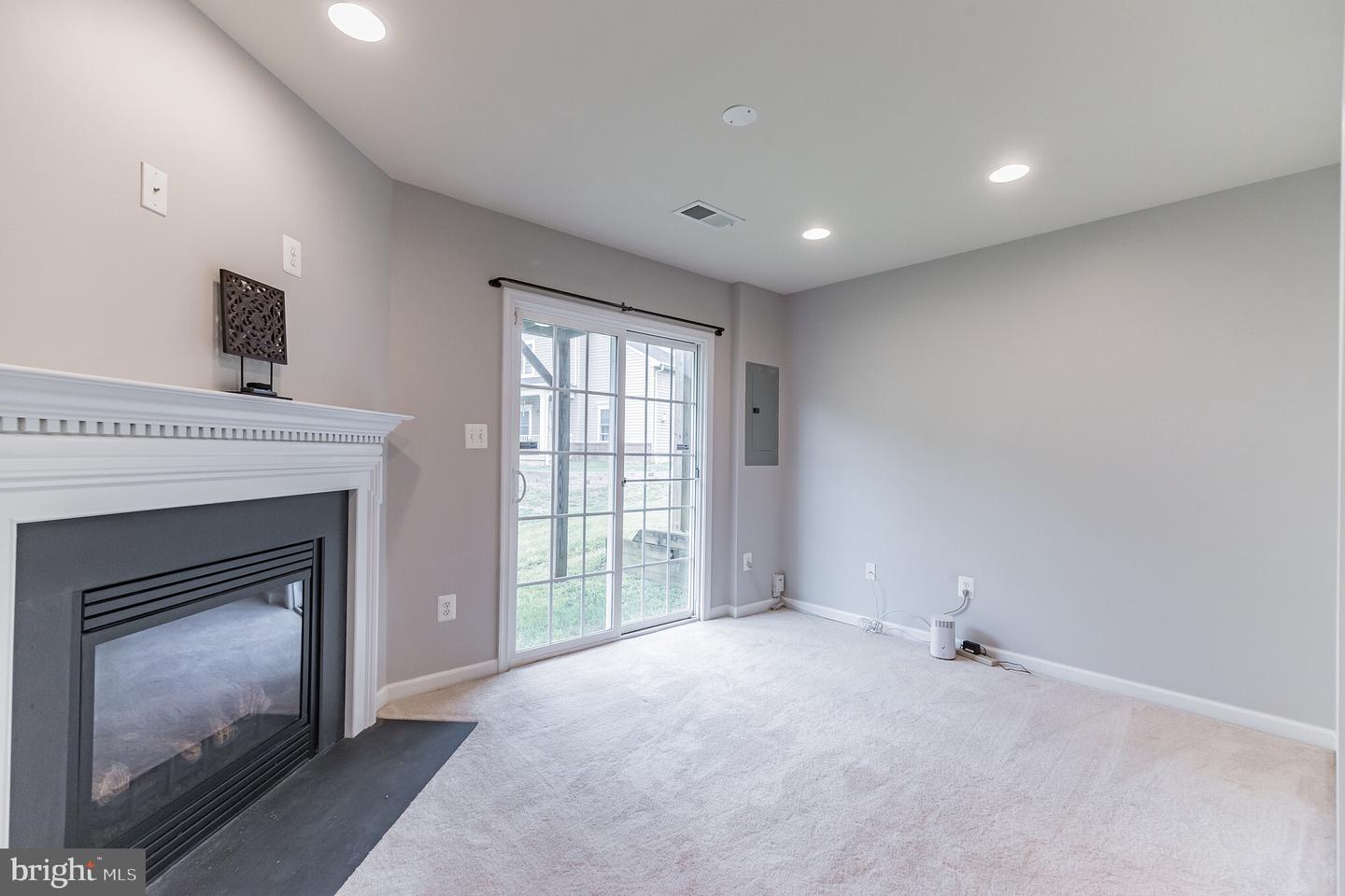 2913 TRUFFLE OAK PL, WOODBRIDGE, Virginia 22191, 3 Bedrooms Bedrooms, ,3 BathroomsBathrooms,Residential,For sale,2913 TRUFFLE OAK PL,VAPW2095368 MLS # VAPW2095368
