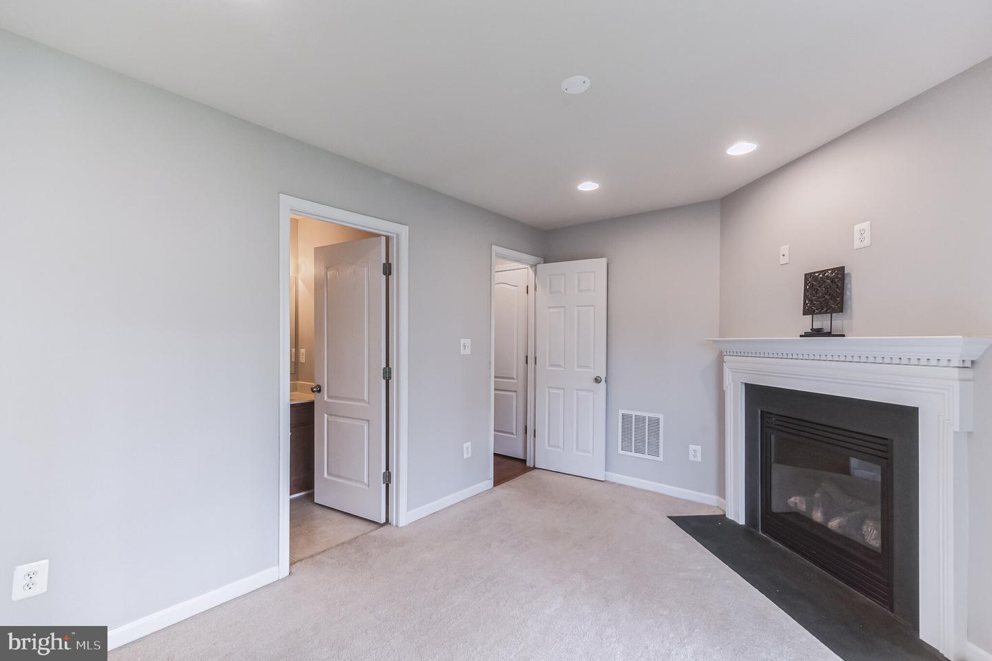 2913 TRUFFLE OAK PL, WOODBRIDGE, Virginia 22191, 3 Bedrooms Bedrooms, ,3 BathroomsBathrooms,Residential,For sale,2913 TRUFFLE OAK PL,VAPW2095368 MLS # VAPW2095368