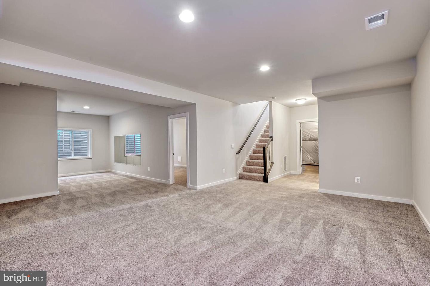 20769 PARTLOWS STORE SQ, ASHBURN, Virginia 20147, 4 Bedrooms Bedrooms, ,3 BathroomsBathrooms,Residential,For sale,20769 PARTLOWS STORE SQ,VALO2097616 MLS # VALO2097616