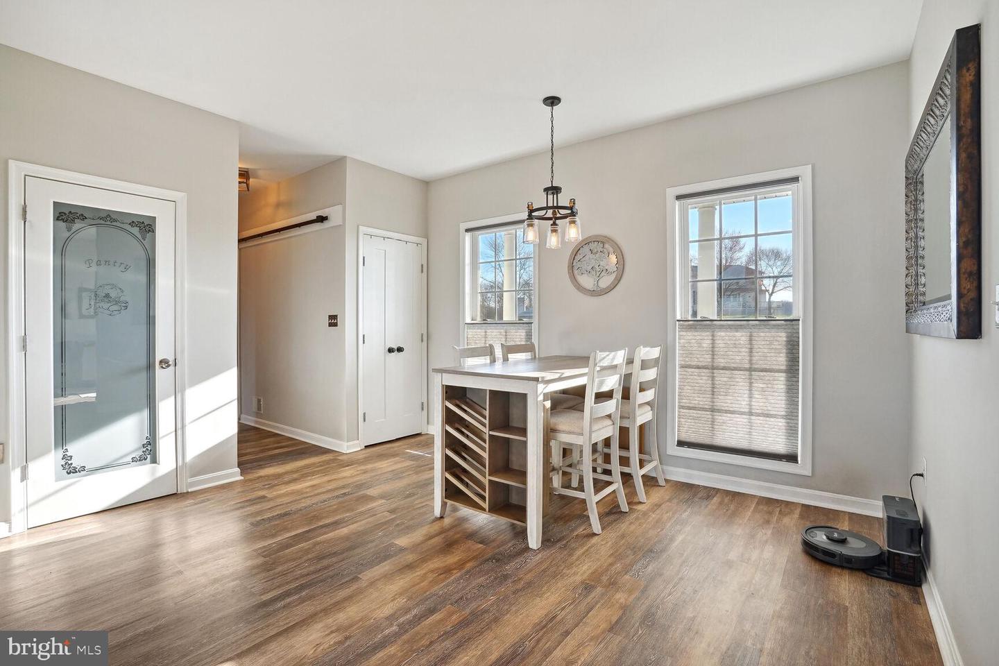 6800 LAKE POINTE DR, MINERAL, Virginia 23117, 4 Bedrooms Bedrooms, 15 Rooms Rooms,3 BathroomsBathrooms,Residential,For sale,6800 LAKE POINTE DR,VASP2033368 MLS # VASP2033368