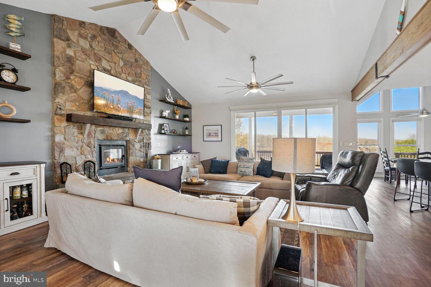 6800 LAKE POINTE DR, MINERAL, Virginia 23117, 4 Bedrooms Bedrooms, 15 Rooms Rooms,3 BathroomsBathrooms,Residential,For sale,6800 LAKE POINTE DR,VASP2033368 MLS # VASP2033368