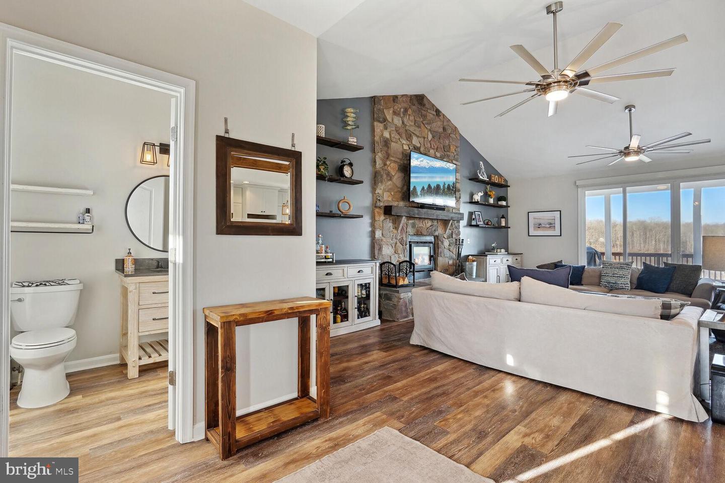 6800 LAKE POINTE DR, MINERAL, Virginia 23117, 4 Bedrooms Bedrooms, 15 Rooms Rooms,3 BathroomsBathrooms,Residential,For sale,6800 LAKE POINTE DR,VASP2033368 MLS # VASP2033368