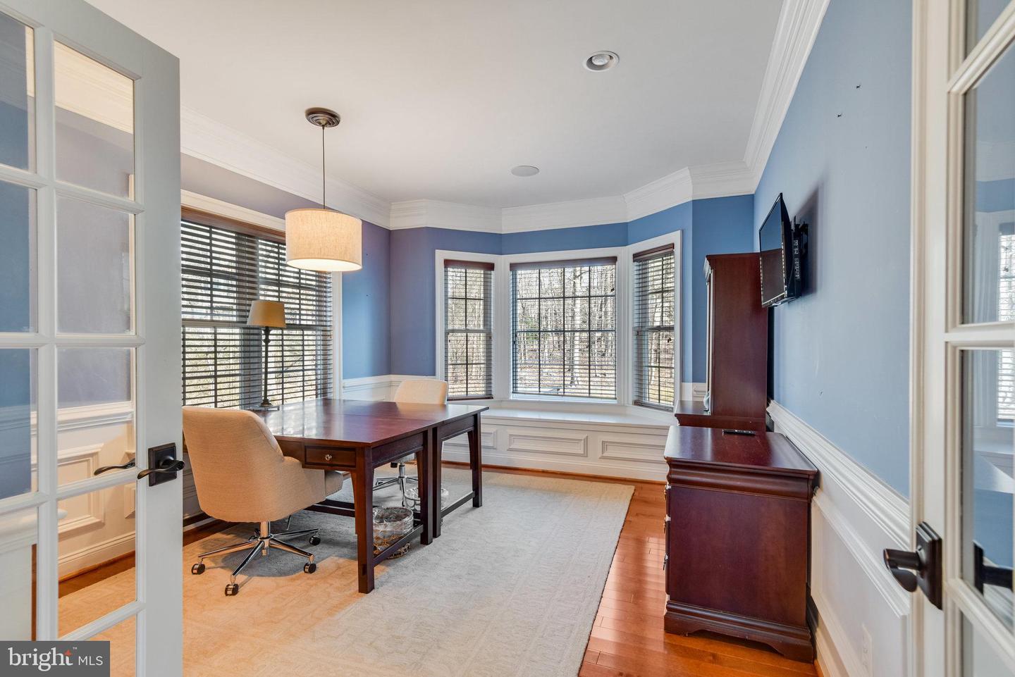 3449 FAWN WOOD LN, FAIRFAX, Virginia 22033, 5 Bedrooms Bedrooms, ,5 BathroomsBathrooms,Residential,For sale,3449 FAWN WOOD LN,VAFX2242776 MLS # VAFX2242776