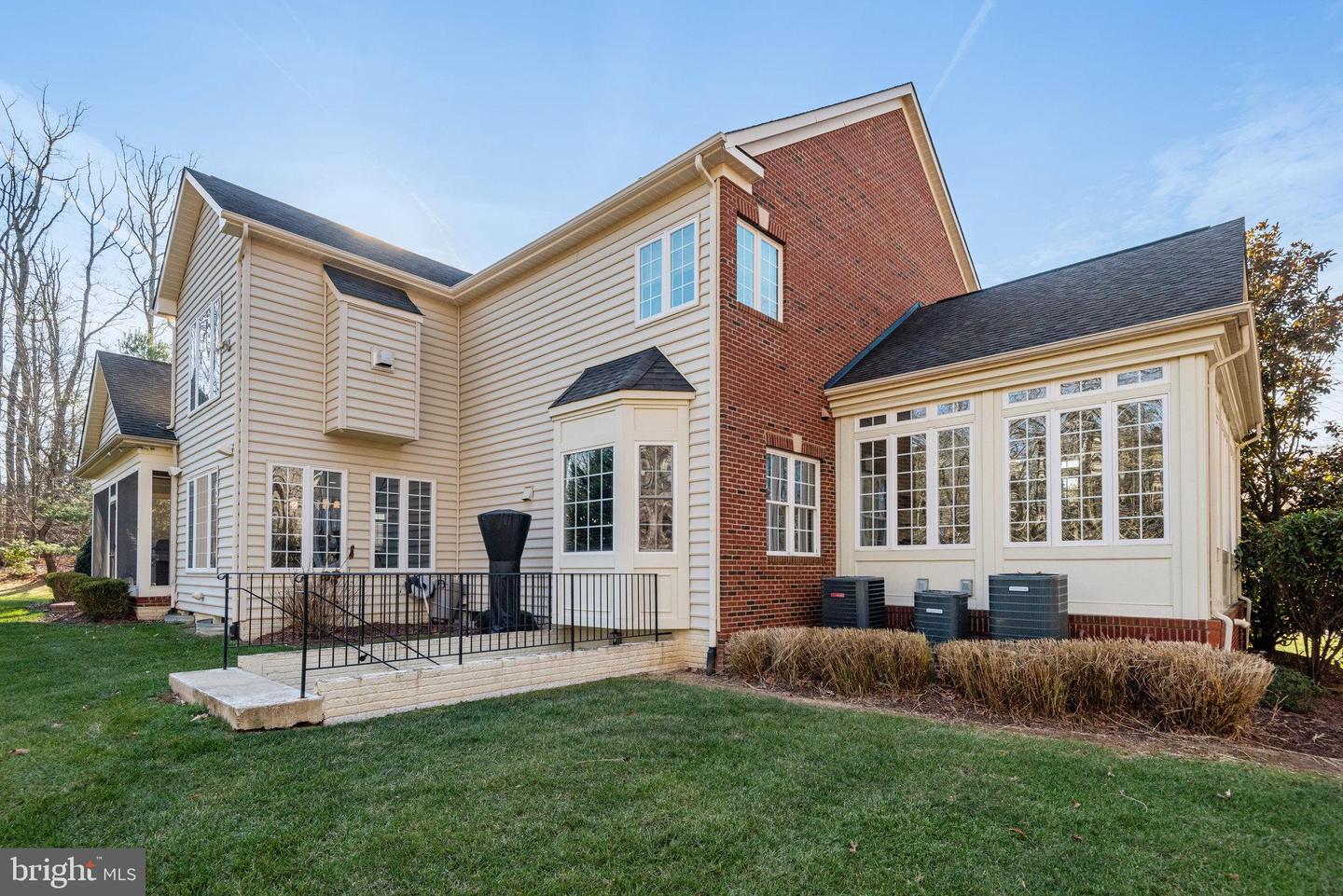 3449 FAWN WOOD LN, FAIRFAX, Virginia 22033, 5 Bedrooms Bedrooms, ,5 BathroomsBathrooms,Residential,For sale,3449 FAWN WOOD LN,VAFX2242776 MLS # VAFX2242776