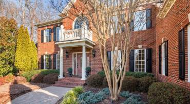 3449 FAWN WOOD LN, FAIRFAX, Virginia 22033, 5 Bedrooms Bedrooms, ,5 BathroomsBathrooms,Residential,For sale,3449 FAWN WOOD LN,VAFX2242776 MLS # VAFX2242776