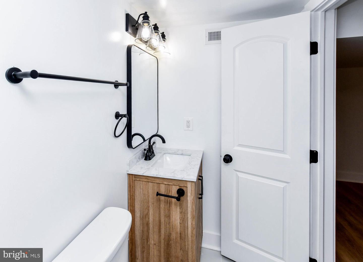 4827 MEADE ST NE, WASHINGTON, District Of Columbia 20019, 4 Bedrooms Bedrooms, ,3 BathroomsBathrooms,Residential,For sale,4827 MEADE ST NE,DCDC2202152 MLS # DCDC2202152