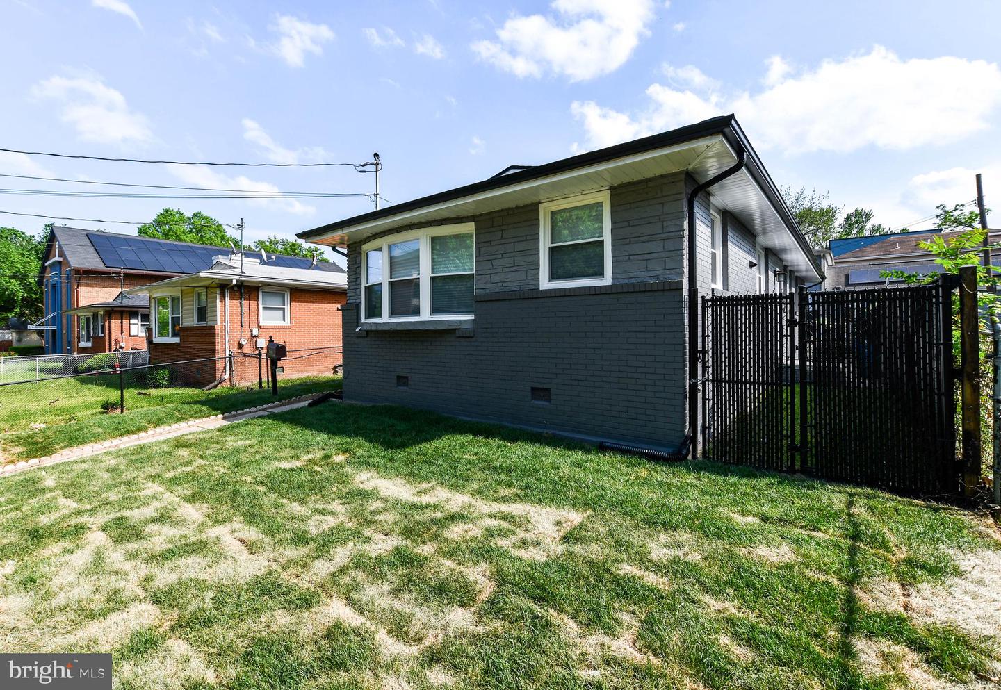 4827 MEADE ST NE, WASHINGTON, District Of Columbia 20019, 4 Bedrooms Bedrooms, ,3 BathroomsBathrooms,Residential,For sale,4827 MEADE ST NE,DCDC2202152 MLS # DCDC2202152