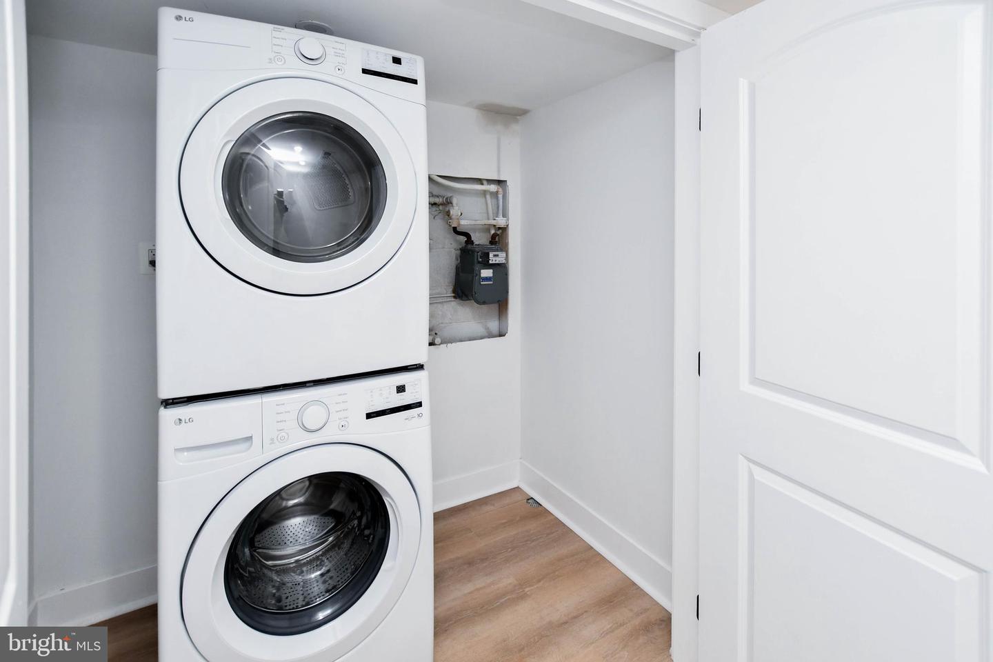 4827 MEADE ST NE, WASHINGTON, District Of Columbia 20019, 4 Bedrooms Bedrooms, ,3 BathroomsBathrooms,Residential,For sale,4827 MEADE ST NE,DCDC2202152 MLS # DCDC2202152