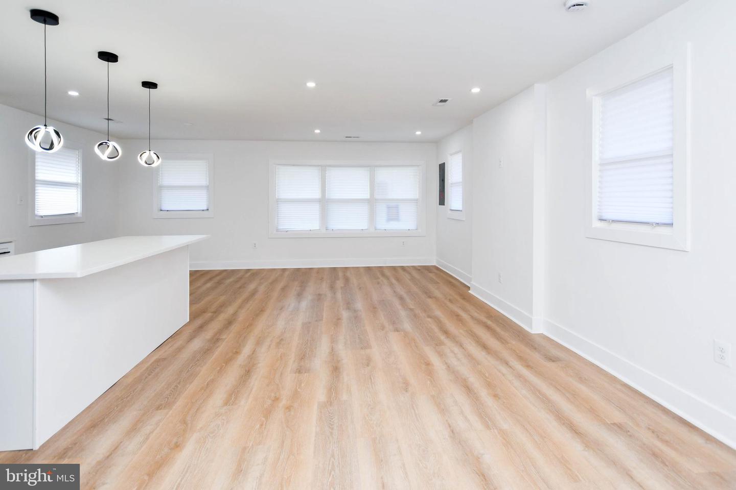 4827 MEADE ST NE, WASHINGTON, District Of Columbia 20019, 4 Bedrooms Bedrooms, ,3 BathroomsBathrooms,Residential,For sale,4827 MEADE ST NE,DCDC2202152 MLS # DCDC2202152