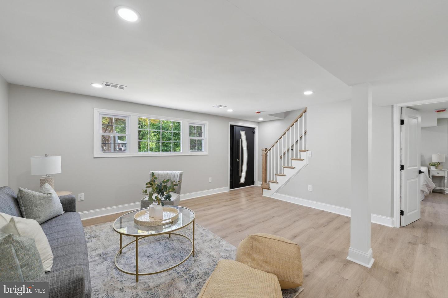 3521 FORESTDALE AVE, WOODBRIDGE, Virginia 22193, 4 Bedrooms Bedrooms, ,2 BathroomsBathrooms,Residential,For sale,3521 FORESTDALE AVE,VAPW2095416 MLS # VAPW2095416