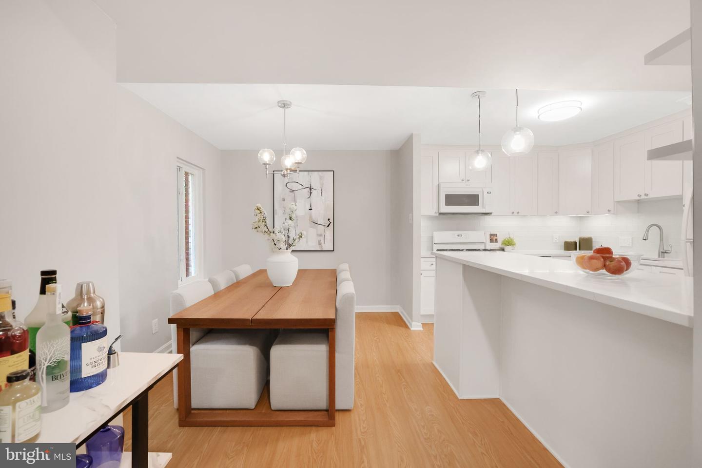 5041 7TH RD S #102, ARLINGTON, Virginia 22204, 2 Bedrooms Bedrooms, ,1 BathroomBathrooms,Residential,For sale,5041 7TH RD S #102,VAAR2058076 MLS # VAAR2058076