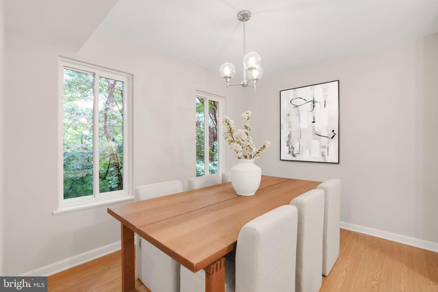 5041 7TH RD S #102, ARLINGTON, Virginia 22204, 2 Bedrooms Bedrooms, ,1 BathroomBathrooms,Residential,For sale,5041 7TH RD S #102,VAAR2058076 MLS # VAAR2058076