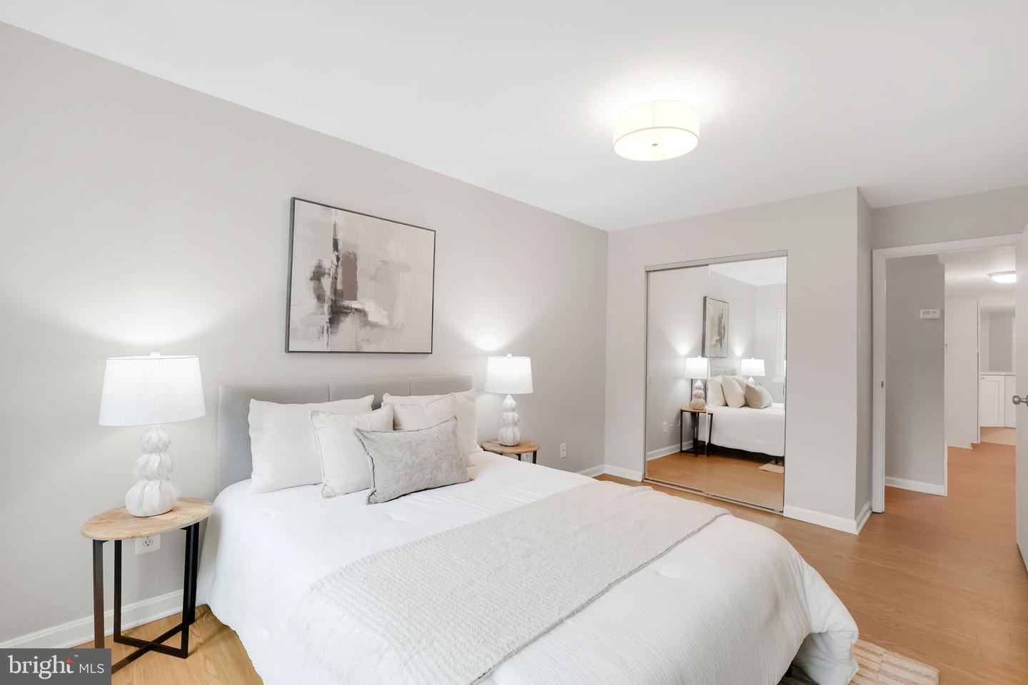 5041 7TH RD S #102, ARLINGTON, Virginia 22204, 2 Bedrooms Bedrooms, ,1 BathroomBathrooms,Residential,For sale,5041 7TH RD S #102,VAAR2058076 MLS # VAAR2058076