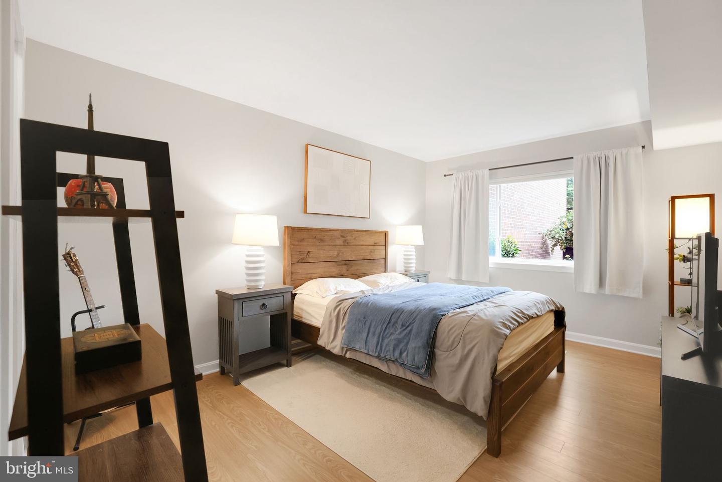 5041 7TH RD S #102, ARLINGTON, Virginia 22204, 2 Bedrooms Bedrooms, ,1 BathroomBathrooms,Residential,For sale,5041 7TH RD S #102,VAAR2058076 MLS # VAAR2058076