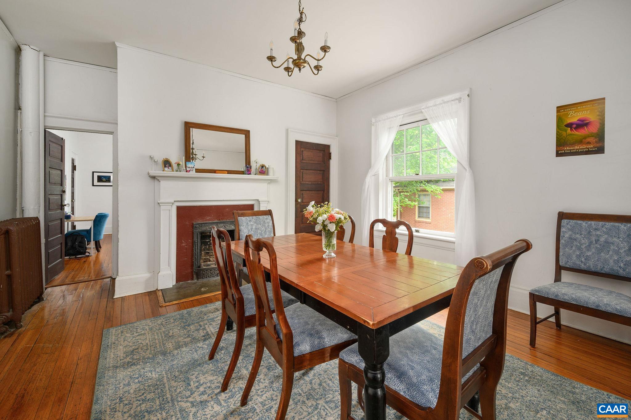 41 UNIVERSITY CIR, CHARLOTTESVILLE, Virginia 22903, ,Residential,41 UNIVERSITY CIR,664294 MLS # 664294