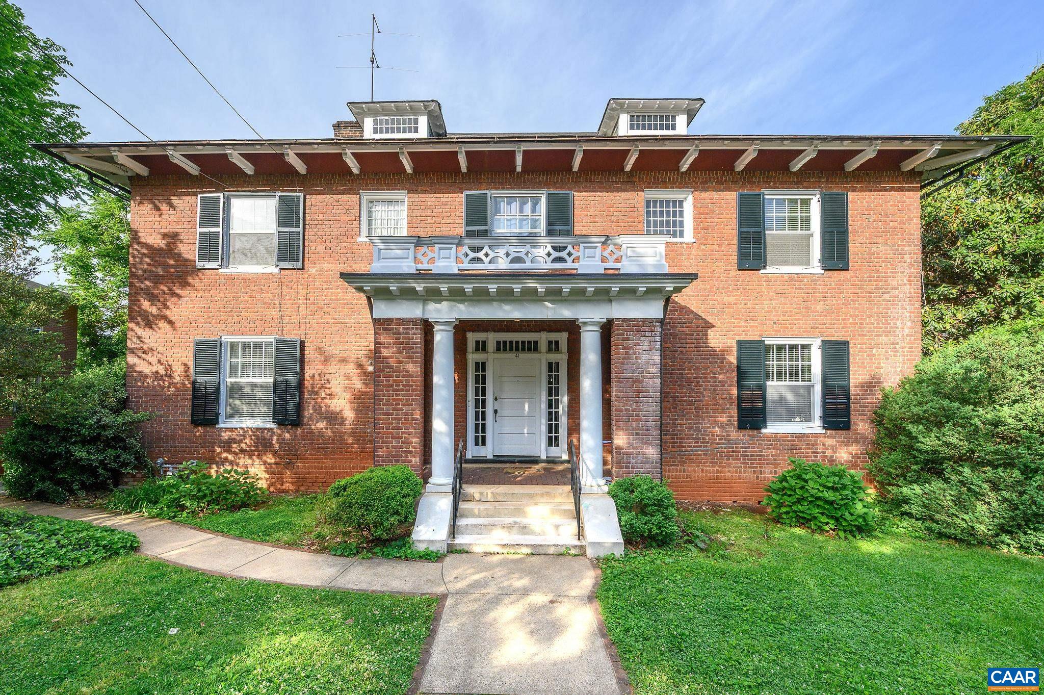 41 UNIVERSITY CIR, CHARLOTTESVILLE, Virginia 22903, ,Residential,41 UNIVERSITY CIR,664294 MLS # 664294