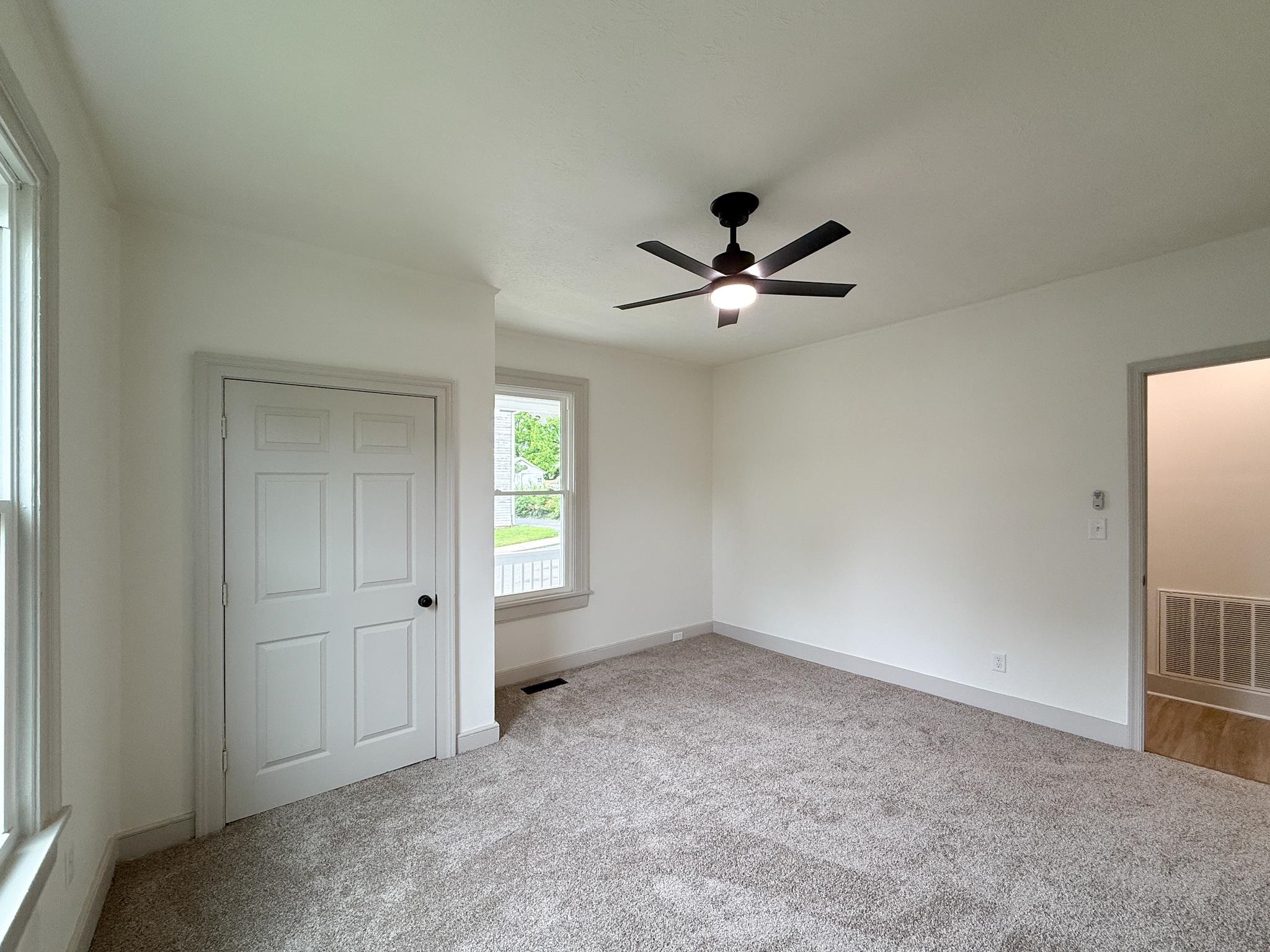 1203 WALNUT ST, STAUNTON, Virginia 24401, ,Residential,1203 WALNUT ST,664921 MLS # 664921