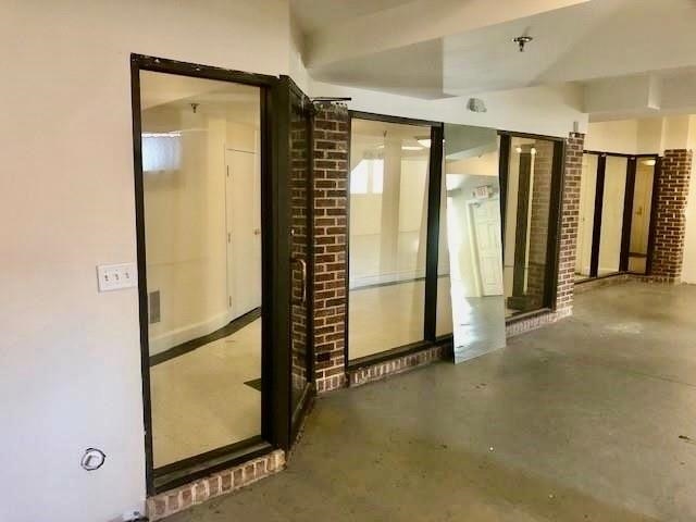41 N AUGUSTA ST, STAUNTON, Virginia 24401, ,Commercial,41 N AUGUSTA ST,664910 MLS # 664910