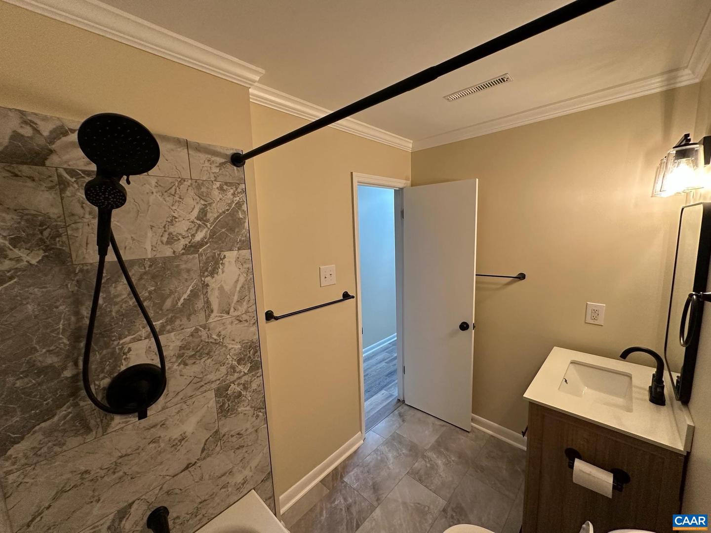 820 RUNNEL CT #4, CHARLOTTESVILLE, Virginia 22901, 3 Bedrooms Bedrooms, ,1 BathroomBathrooms,Residential,For sale,820 RUNNEL CT #4,660276 MLS # 660276