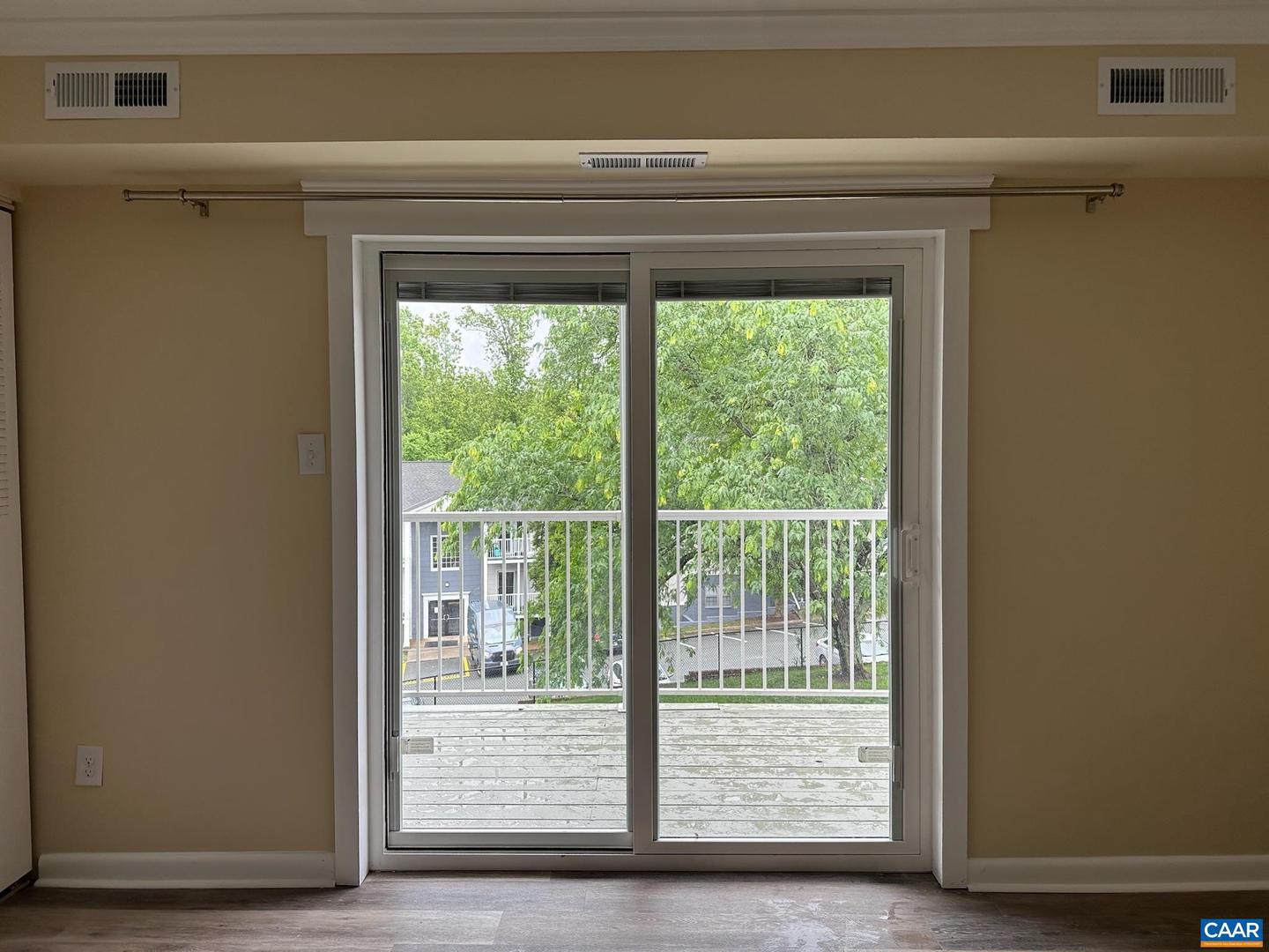 820 RUNNEL CT #4, CHARLOTTESVILLE, Virginia 22901, 3 Bedrooms Bedrooms, ,1 BathroomBathrooms,Residential,For sale,820 RUNNEL CT #4,660276 MLS # 660276