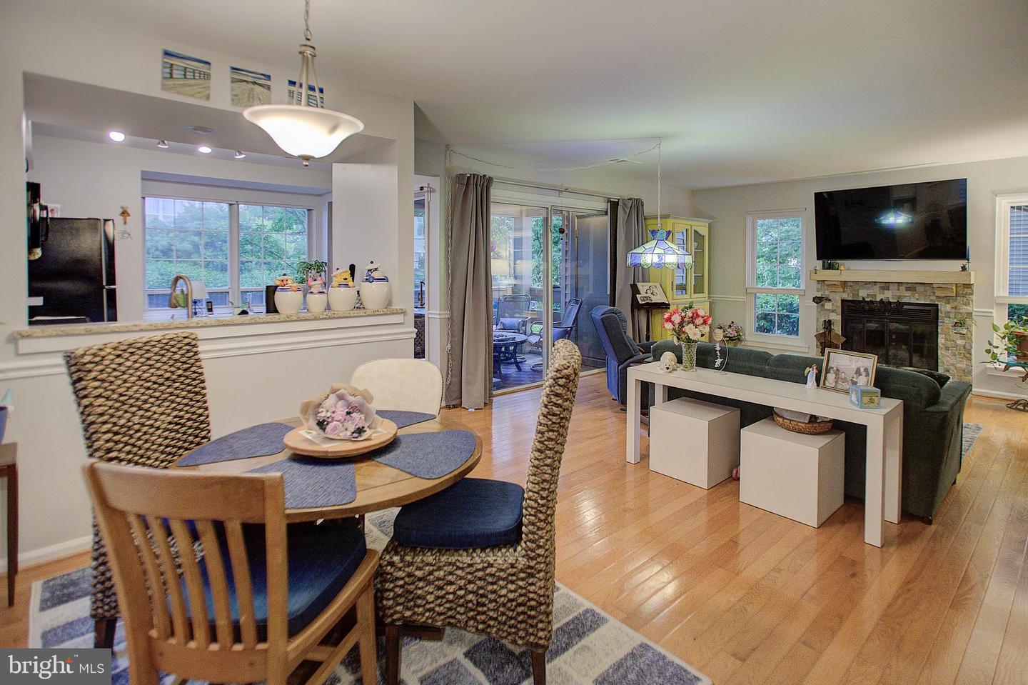 4505 SAHALEE CT #A, ALEXANDRIA, Virginia 22312, 1 Bedroom Bedrooms, ,1 BathroomBathrooms,Residential,For sale,4505 SAHALEE CT #A,VAFX2219446 MLS # VAFX2219446