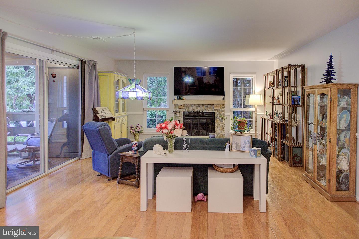 4505 SAHALEE CT #A, ALEXANDRIA, Virginia 22312, 1 Bedroom Bedrooms, ,1 BathroomBathrooms,Residential,For sale,4505 SAHALEE CT #A,VAFX2219446 MLS # VAFX2219446