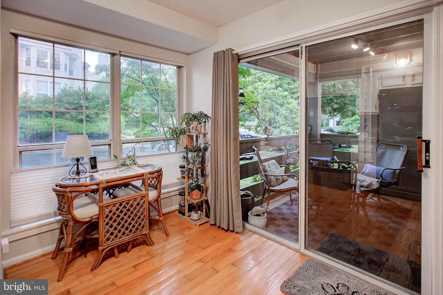 4505 SAHALEE CT #A, ALEXANDRIA, Virginia 22312, 1 Bedroom Bedrooms, ,1 BathroomBathrooms,Residential,For sale,4505 SAHALEE CT #A,VAFX2219446 MLS # VAFX2219446