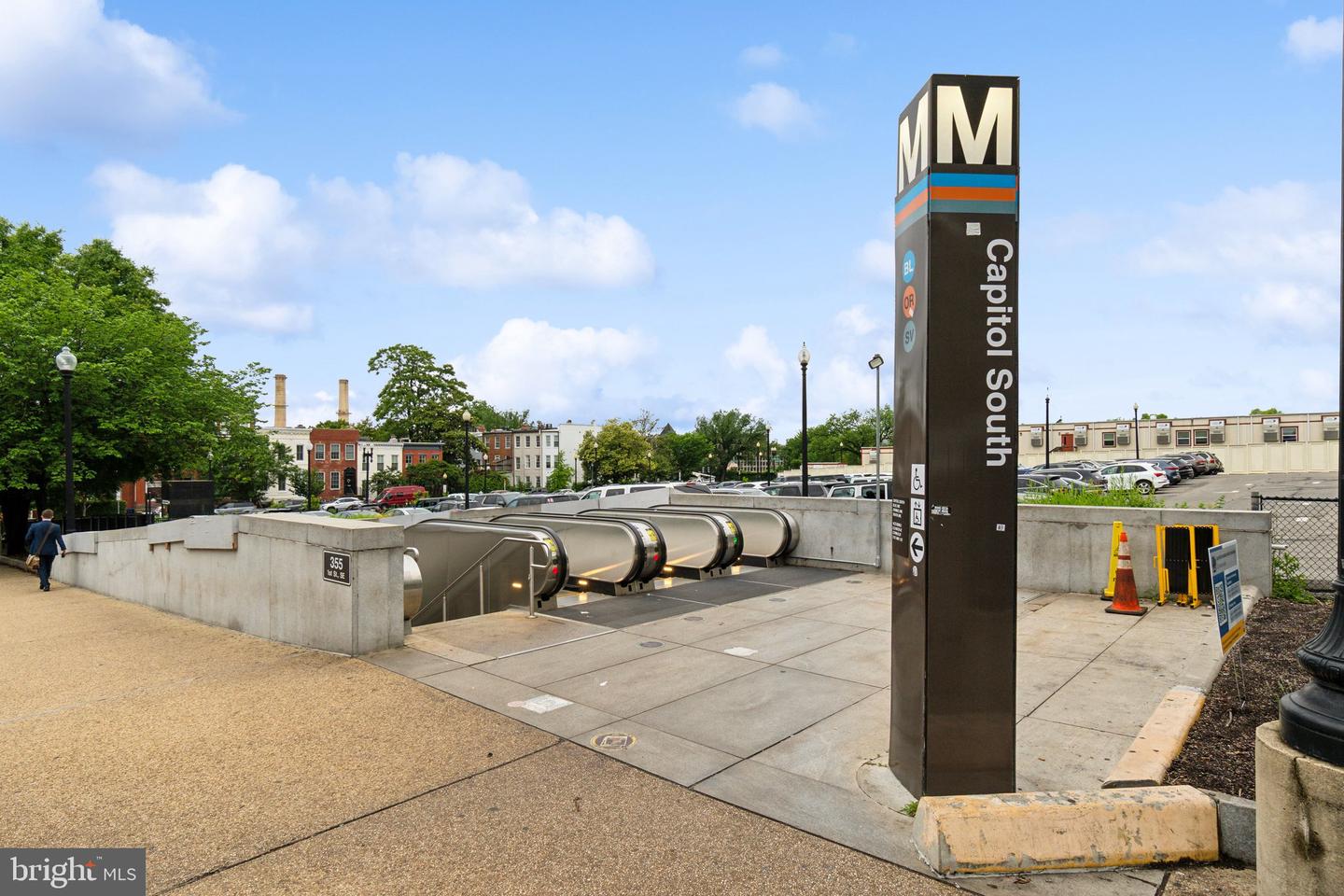 414 3RD ST SE, WASHINGTON, District Of Columbia 20003, 3 Bedrooms Bedrooms, ,3 BathroomsBathrooms,Residential,For sale,414 3RD ST SE,DCDC2184756 MLS # DCDC2184756
