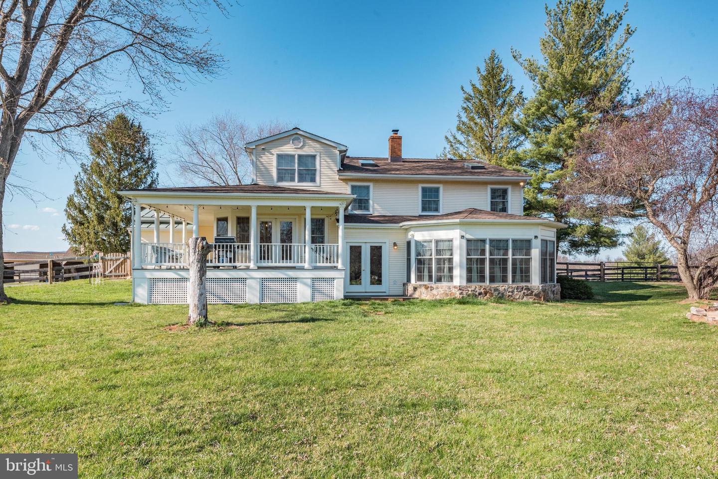 17029 HAMILTON STATION RD, HAMILTON, Virginia 20158, 3 Bedrooms Bedrooms, ,4 BathroomsBathrooms,Residential,For sale,17029 HAMILTON STATION RD,VALO2089620 MLS # VALO2089620