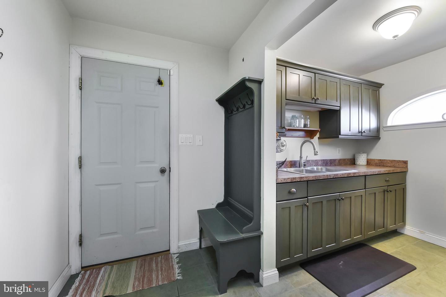 17029 HAMILTON STATION RD, HAMILTON, Virginia 20158, 3 Bedrooms Bedrooms, ,4 BathroomsBathrooms,Residential,For sale,17029 HAMILTON STATION RD,VALO2089620 MLS # VALO2089620