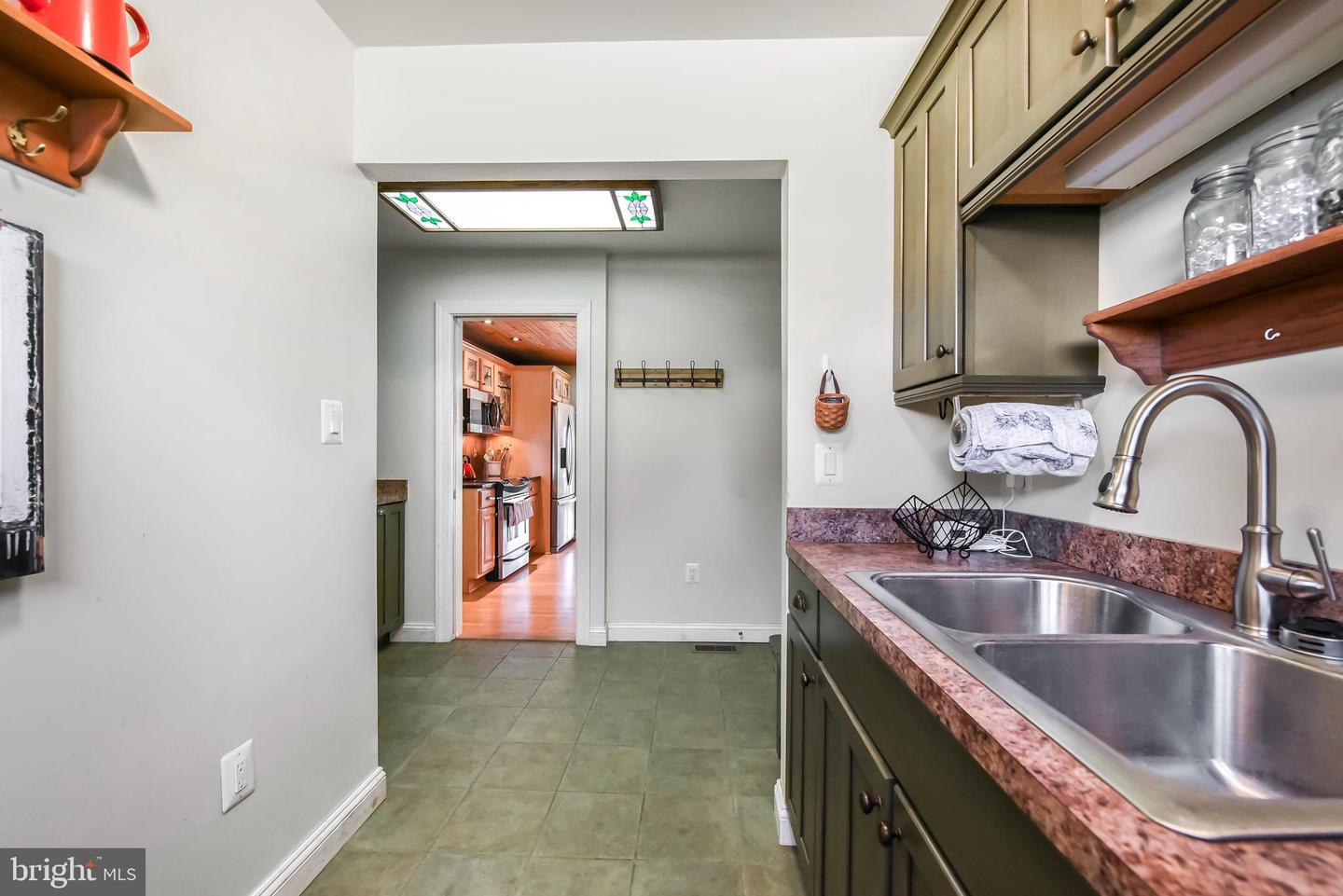 17029 HAMILTON STATION RD, HAMILTON, Virginia 20158, 3 Bedrooms Bedrooms, ,4 BathroomsBathrooms,Residential,For sale,17029 HAMILTON STATION RD,VALO2089620 MLS # VALO2089620