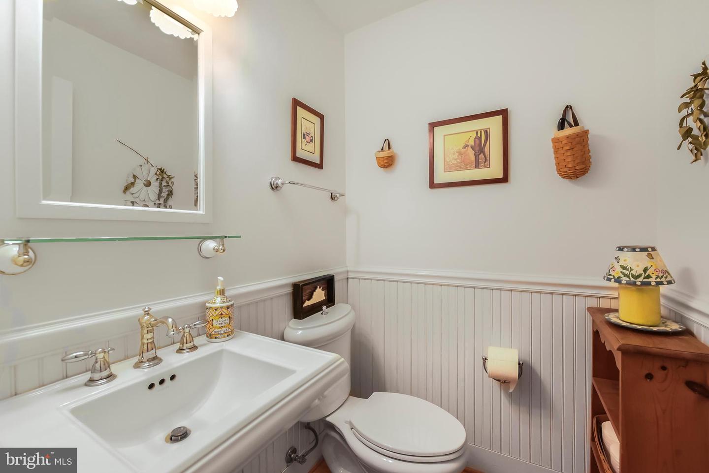 17029 HAMILTON STATION RD, HAMILTON, Virginia 20158, 3 Bedrooms Bedrooms, ,4 BathroomsBathrooms,Residential,For sale,17029 HAMILTON STATION RD,VALO2089620 MLS # VALO2089620