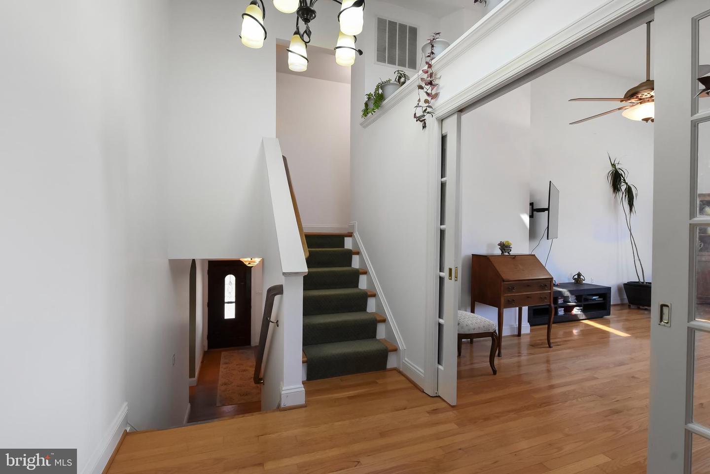17029 HAMILTON STATION RD, HAMILTON, Virginia 20158, 3 Bedrooms Bedrooms, ,4 BathroomsBathrooms,Residential,For sale,17029 HAMILTON STATION RD,VALO2089620 MLS # VALO2089620